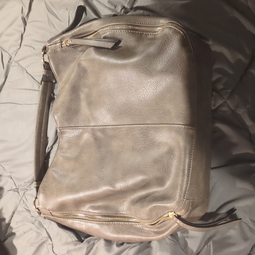 Shoulder bag
